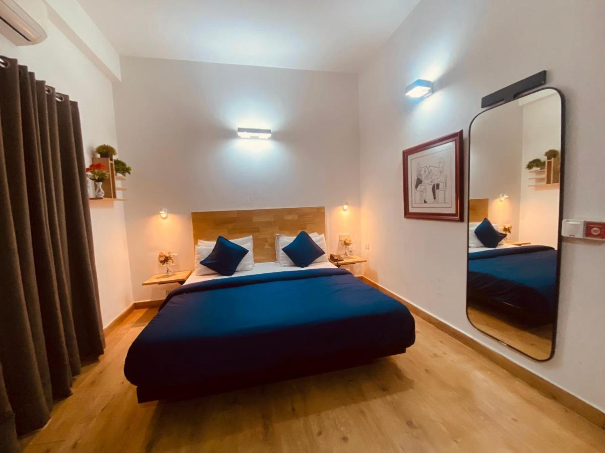 Divine Inn Couple Friendly Hotel Near Sector 51 Metro Station Noida Exterior foto
