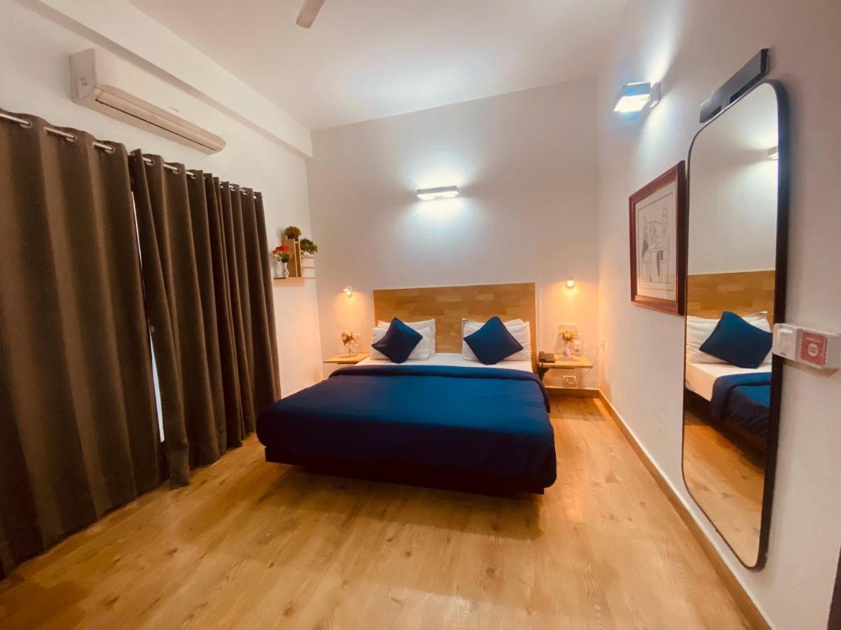 Divine Inn Couple Friendly Hotel Near Sector 51 Metro Station Noida Exterior foto