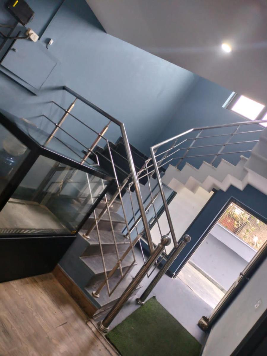 Divine Inn Couple Friendly Hotel Near Sector 51 Metro Station Noida Exterior foto